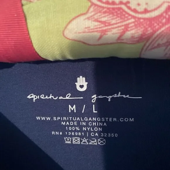 SPIRITUAL GANGSTER Womens Sunshine Savasava Dream Sleeveless Muscle Top Med/Lar - Picture 3 of 5